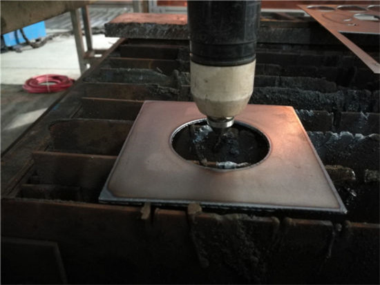 1500 * 3000mm 100A पोर्टेबल सीएनसी प्लाज्मा कटर स्टेनलेस स्टील को लागि मिसिन को काटने